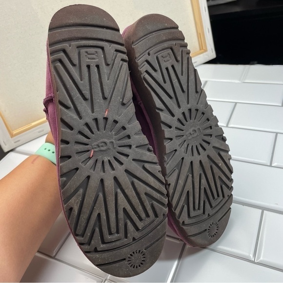 UGG Unlined Classic Mini PURPLE Treadlite BOOTS - Picture 11 of 14
